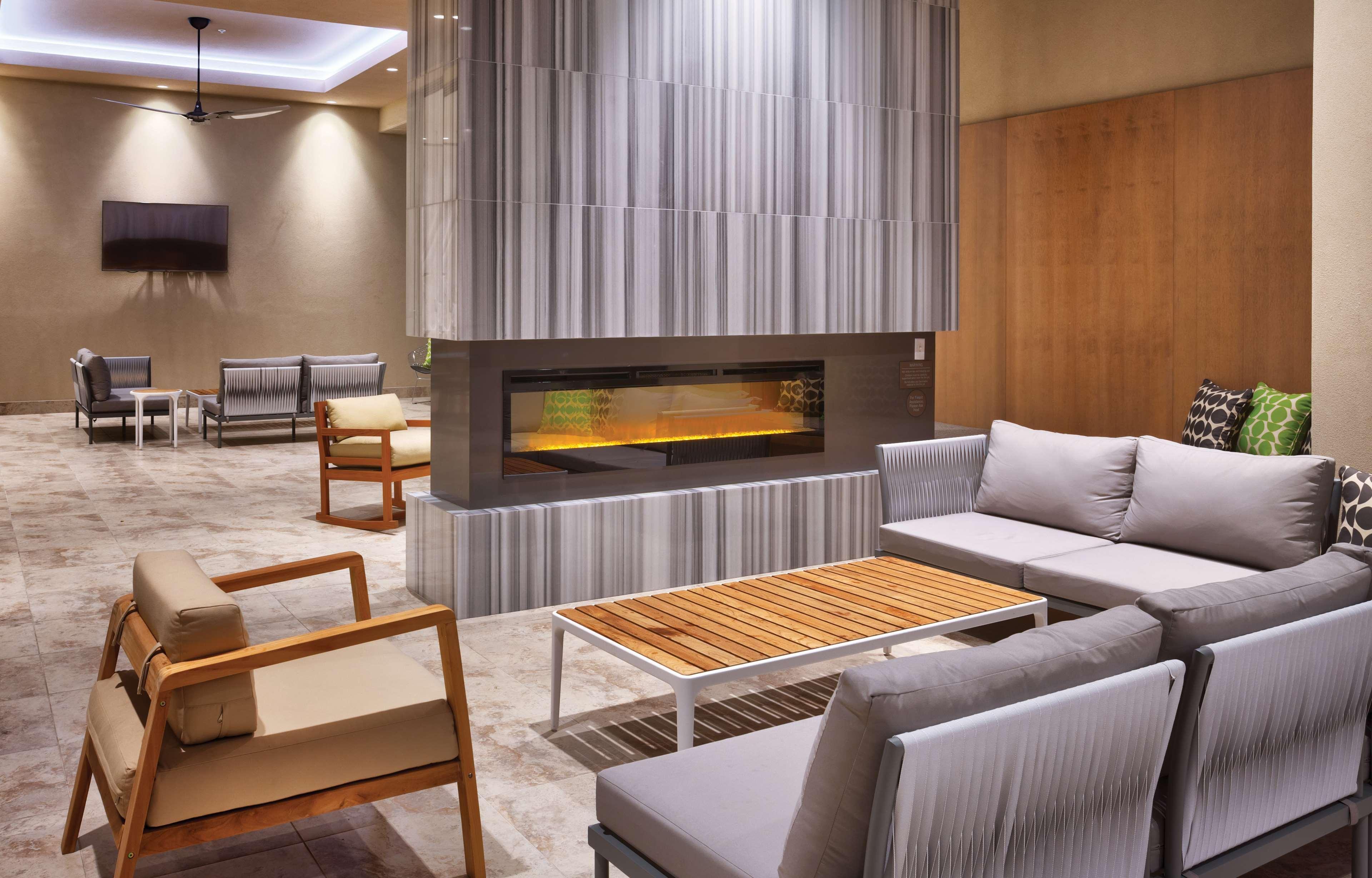 Hyatt House At Anaheim Resort/Convention Center Esterno foto