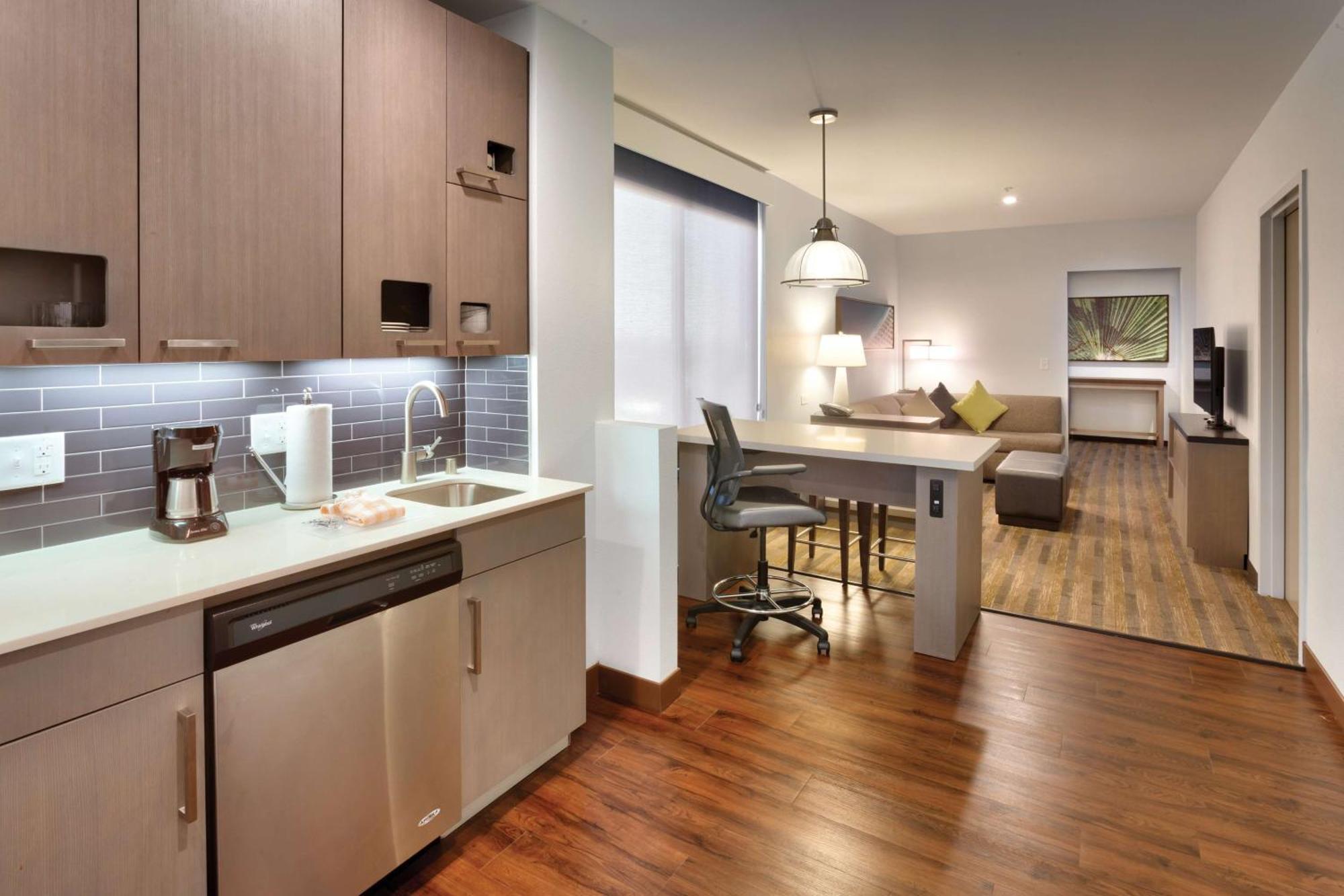 Hyatt House At Anaheim Resort/Convention Center Esterno foto